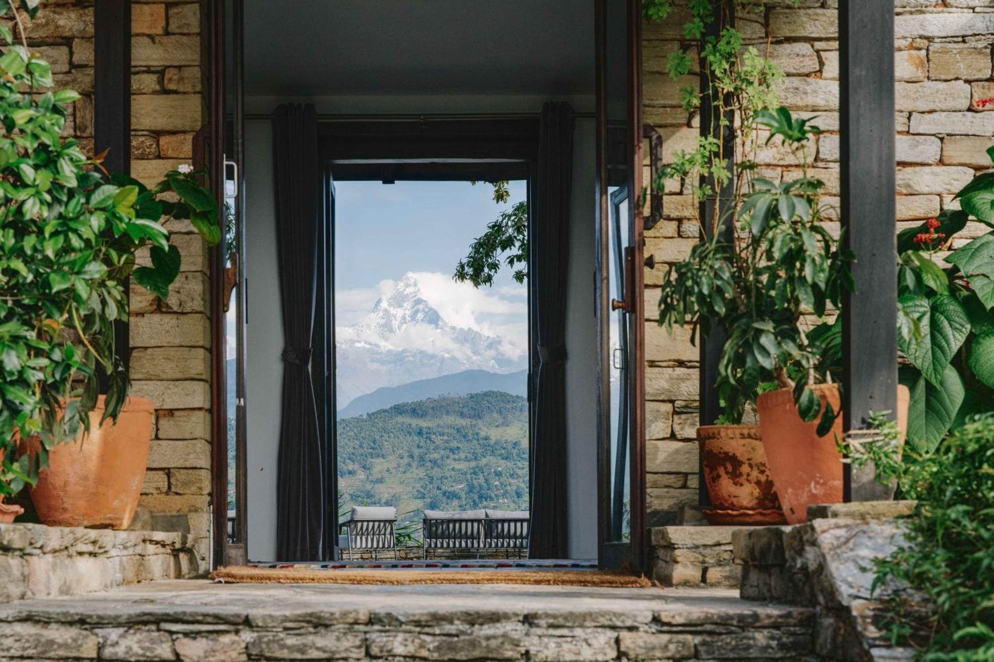 Tiger Mountain Pokhara Lodge Esterno foto